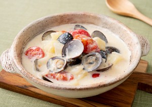 2019122_clam_chowder_with shijimi_clam_and_tomato